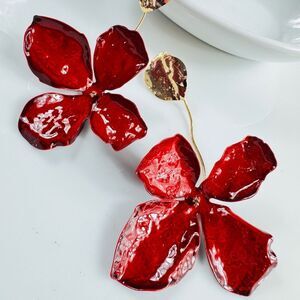 Zara Elegant Red Floral Earrings